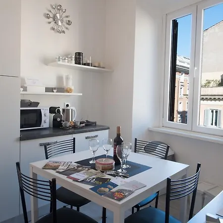 Nazionale 221 Luxury Appartement *